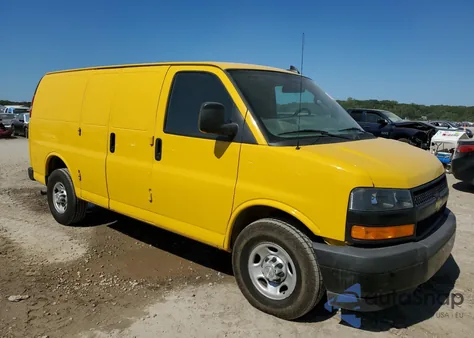 2019 Chevrolet Express G2500 z USA, uszkodzony, nr VIN 1GCWGAFP8K1337660
